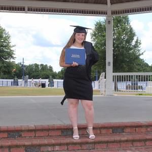 Meet your Posher, Daisey